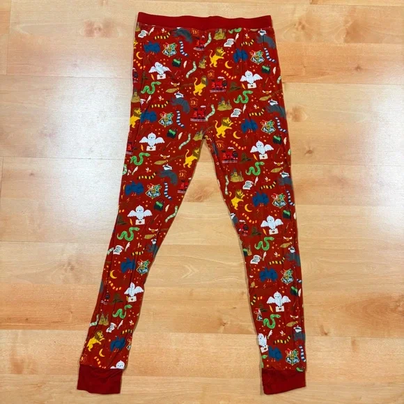 Little Sleepies x Harry Potter Maroon Wizarding World 2pc Collectible Pajamas 16